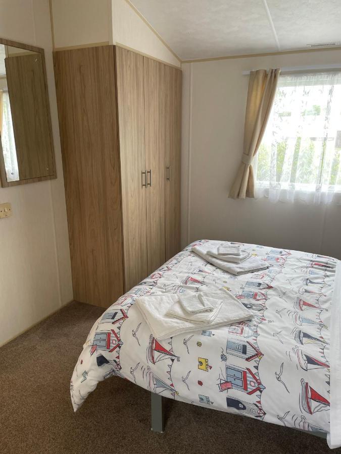 Parkdean Static Caravan On Cherry Tree Holiday Park Great Yarmouth Exterior foto
